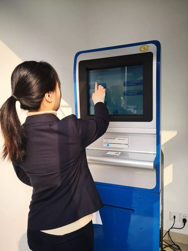 江门24小时套医保卡回收(24小时套医保卡回收什么意思)